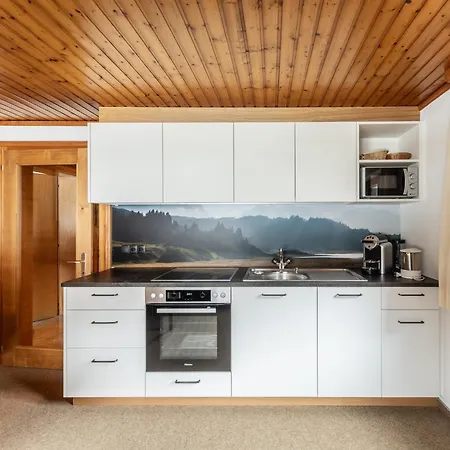 Alpenflora Apartment *